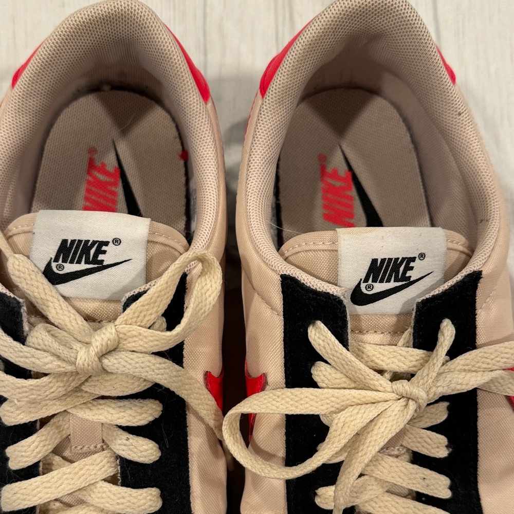 Nike Fast Break Beige and Black Sneakers with Red Swoosh size 8.5 EUC - Picture 6 of 9